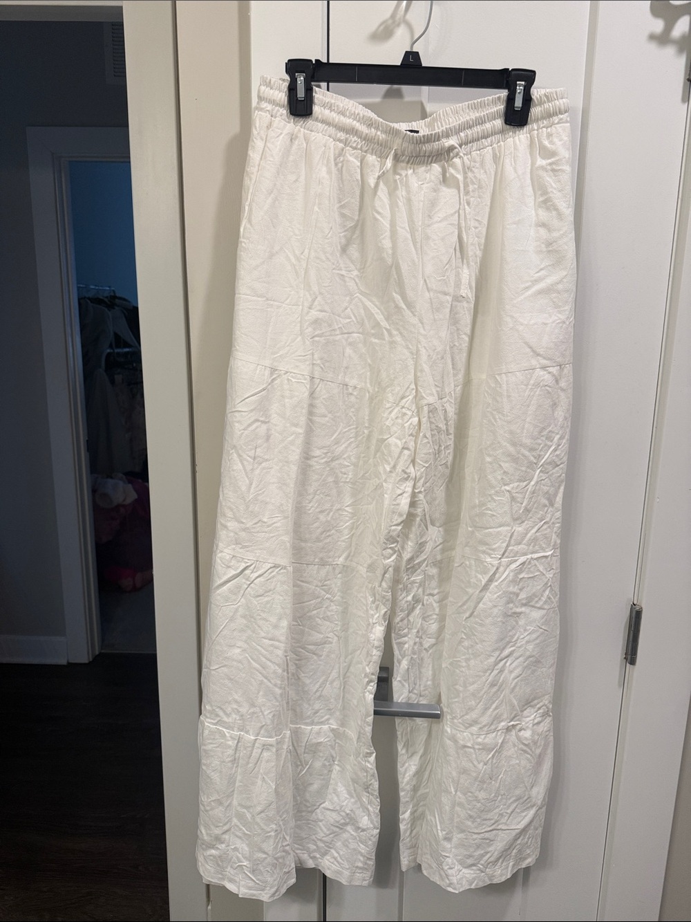 Womens White Elastic-Waist Ruffled Hem Pants
